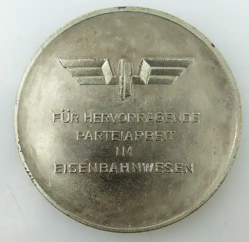 Medaille: 30 Jahre politische Organe im Eisenbahnwesen 1982, silberfa, Orden1560