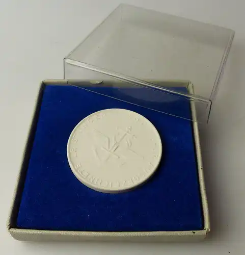 Meissen Medaille: EBT Für ausgezeichnete Leistungen, Orden1550