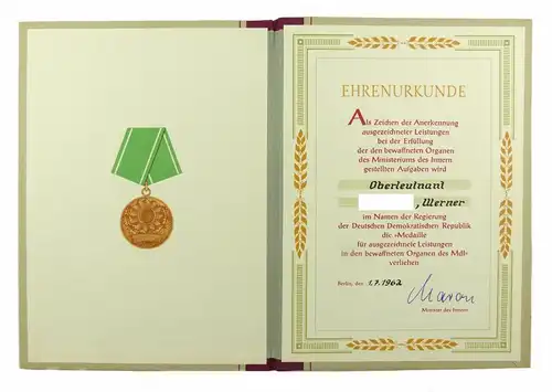 #e6766 DDR Ehrenurkunde Medaille für ausgezeichnete Leistungen MdI 1962