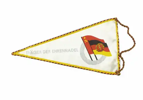 #e7153 Original alter DDR Wimpel Träger der Ehrennadel silberfarben