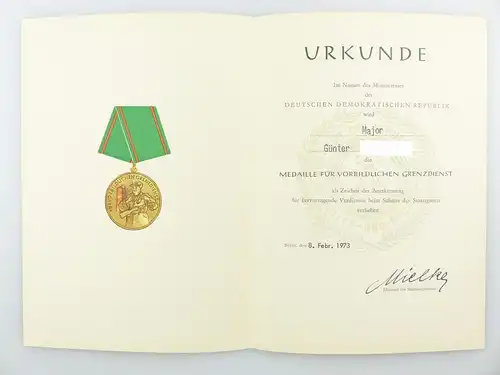 #e6752 Urkunde: Medaille für vorbildlichen Grenzdienst verliehen 1973 Major