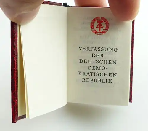 Minibuch Verfassung der DDR Staatsverlag der DDR Berlin 1975  r668