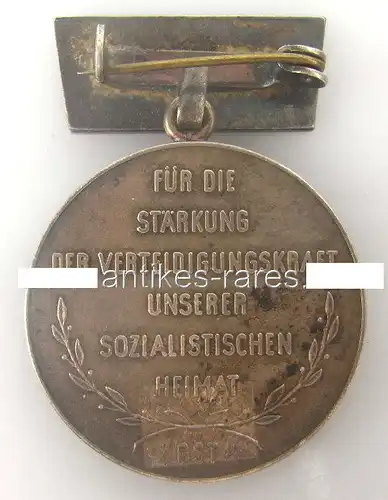 DDR Ernst-Schneller-Medaille mit 900er Silberpunze