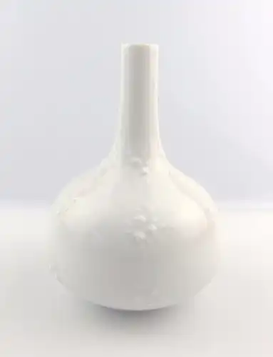 #e5247 Wallendorf Porzellan Vase weiß mit tollem Blumen Relief