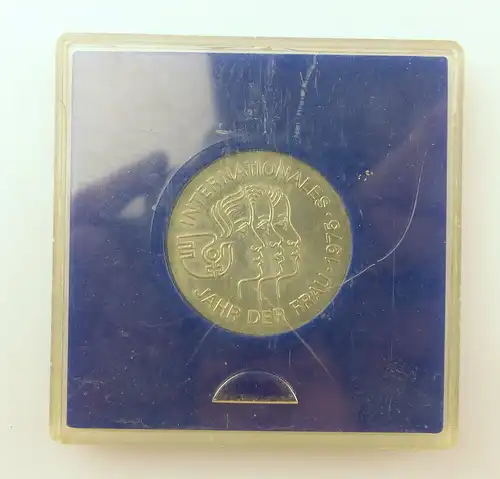 #e4295 Medaille / 5 Mark Münze "Internationales Jahr der Frau" 1975 DDR