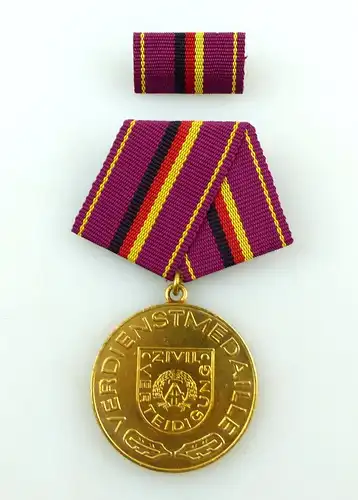 #e3788 Verdienstmedaille der Zivilverteidigung Gold Band I Nr. 230 a (1970-76)