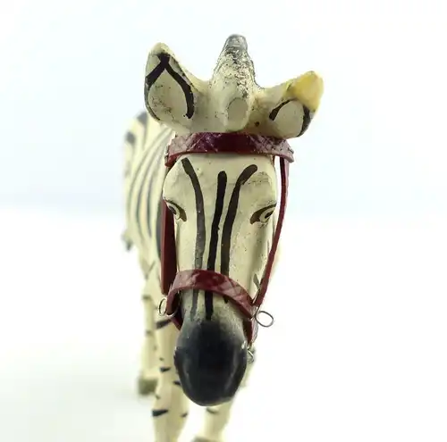 E9402 Altes Lineol Zebra wohl 50er Jahre mit Zaumzeug Lineol Tier Figur