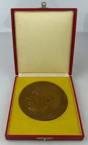 Medaille: Ernst Thälmann 1886-1944, bronzefarben, Orden1737