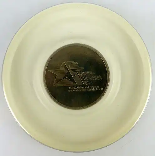 Medaille Kampfposition 80 mit den Waffenbrüdern vereint stets Wachsam und gefech