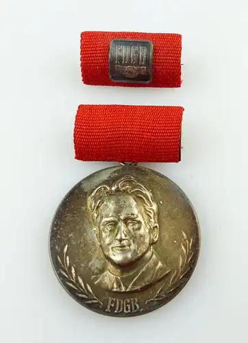 #e2765 FDGB Fritz Heckert Medaille für hervorr. Verdienste in der Gewerkschaft