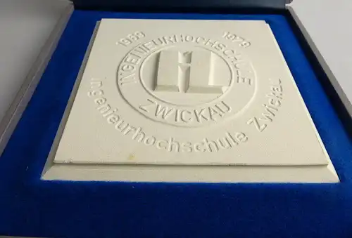 Medaille: Ingenieurhochschule Zwickau 1969-1979, Handarbeit, Orden2187