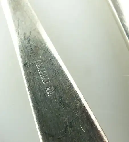 e9749 7 Messer mit rostfreien Klingen und 7 Gabeln 90 Silberauflage