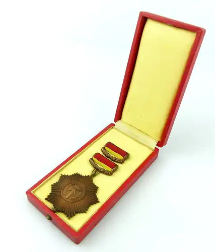 #e2396 Vaterländischer Verdienstorden in Bronze (1954-72)  Band I S.6 Nr.5a