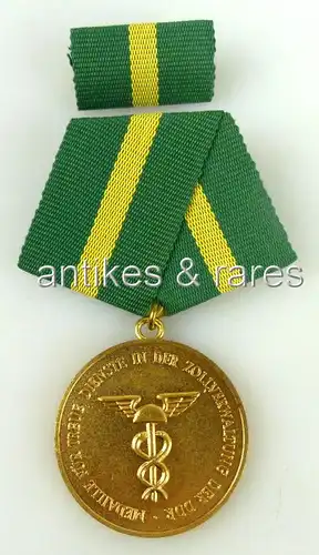 Medaille treue Dienste in der Zollverwaltung der DDR in Gold für 15 Jahre