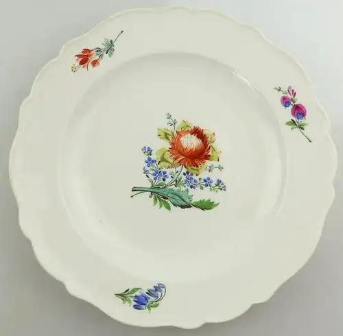 E9828 Alter Meissen Marcolini Teller mit Blumen Ø 24,2 cm