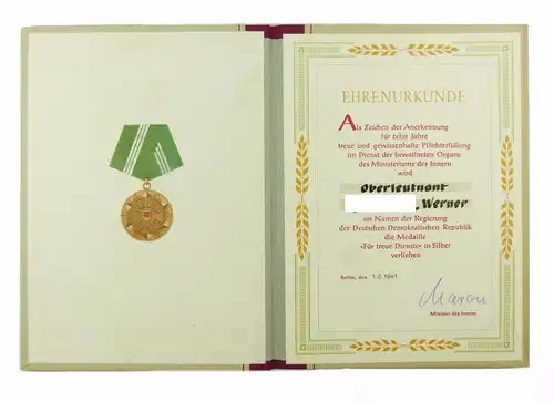 #e6776 DDR Ehrenurkunde 10 Jahre treue Dienste Medaille in Silber 1961 MdI