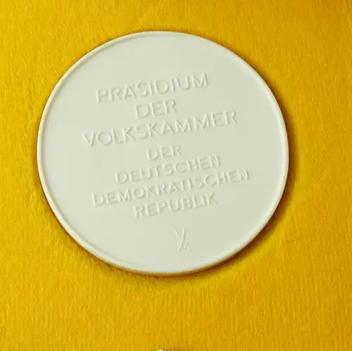Meissen Medaille : Präsidium der Volkskammer der DDR  / r440