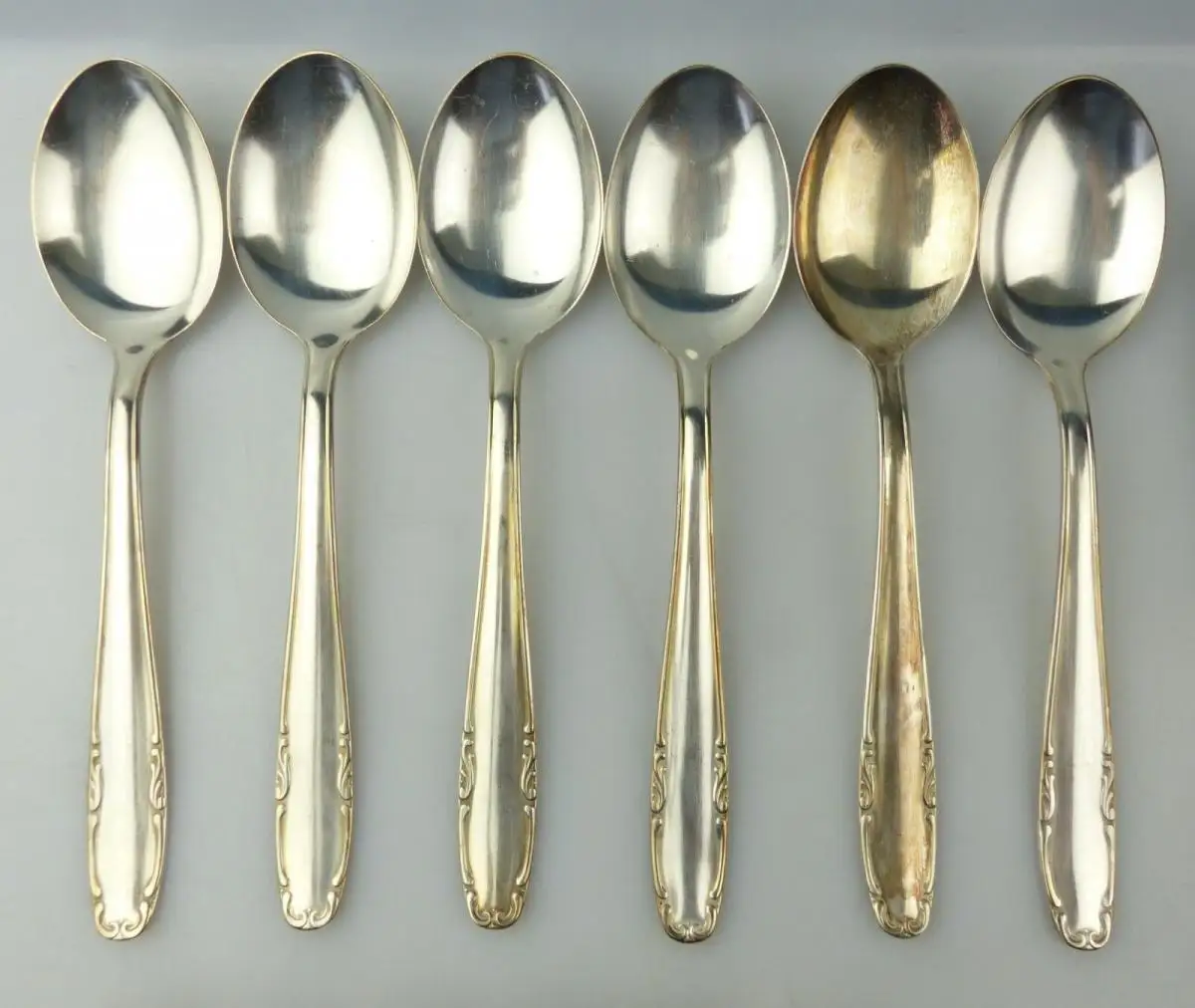 e10234 34 teiliges Dessertbesteck inklusive Vorleger 100er Silberauflage Nica 1
