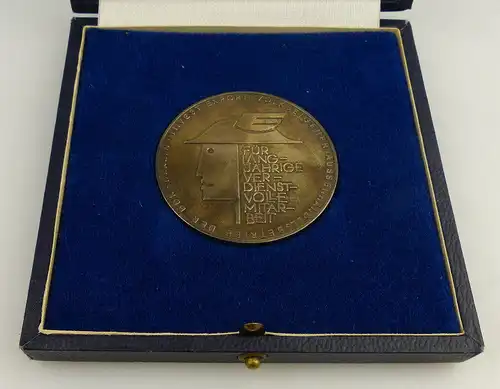 Medaille: Für langjährige Verdienstvolle Mitarbeit, Invest Export, Orden1727