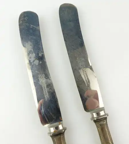 e10376 2 sehr alte Messer mit Griffen aus 800er Silber