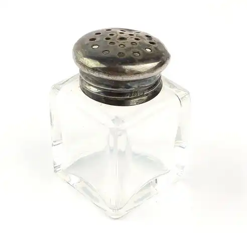 E10300 Kleiner Salzstreuer aus Kristallglas mit Deckel aus 925er Silber