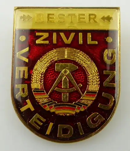 Bestenabzeichen Bester Zivilverteidigung vgl. Band II Nr. 671 Orden3094