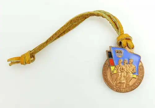 Medaille: FDJ II. Deutschlandtreffen 1954 Für Frieden Einheit Freiheit e1758