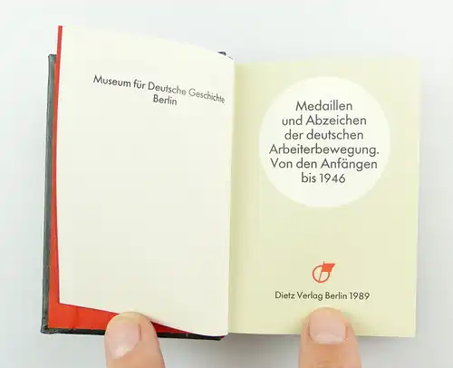 #e2947 Minibuch: Medaillen und Abzeichen der deutschen Arbeiterbewegung 1989