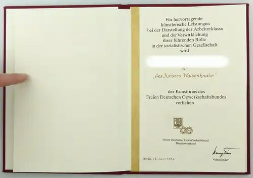 E9118 Nachlass Schriftsteller DDR Kunstpreis des FDGB silberfarben mit Urkunde