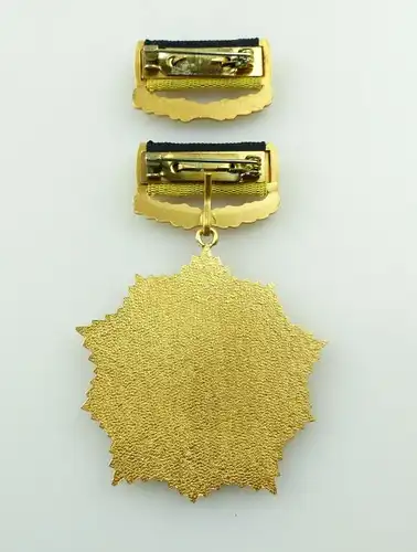 E10676 VVO Vaterländischer Verdienstorden in Gold mit Etui DDR Nummer 3 g