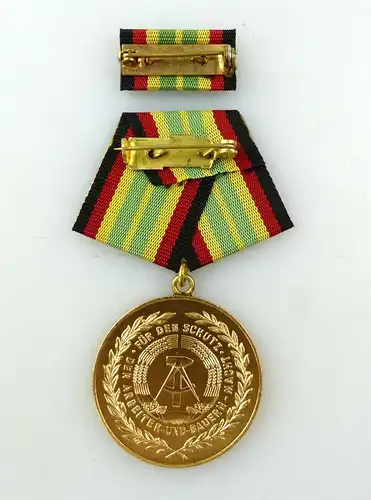 e10664 Nachlass P Medaille für treue Dienste in der NVA in Gold 1978 Nr 149 i