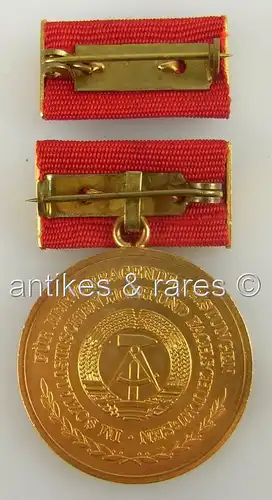 Humboldt Medaille in Gold, vgl. DDR Spezialkatalog Band I Nr. 268a