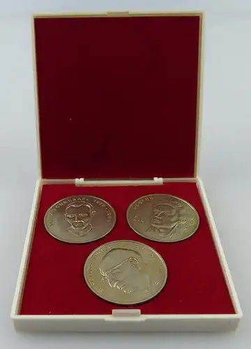 3 Medaillen: MfS Fritz Schmenkel, Ilse Stöbe, Dr. Iwanowitsch Abel, Orden2620
