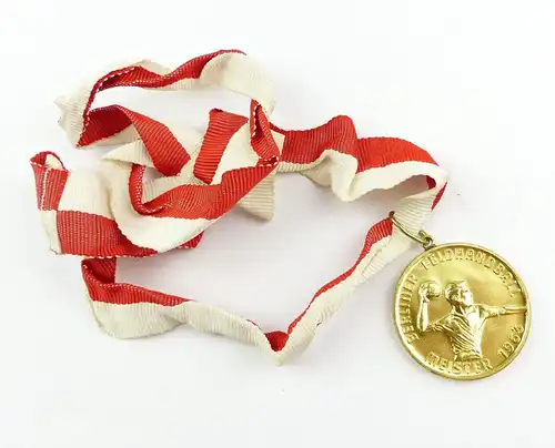 #e8370 DDR Medaille Berliner Feldhandball Meister 1963
