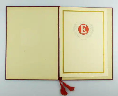 #e2979 Nachlass: Ehrenurkunde mit Ehrennadel BSG Einheit Rathenow Nr.313, 1956