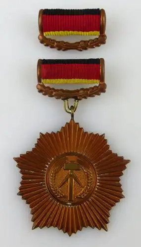 VVO Vaterländischer Verdienstorden Bronze vgl. Band I Nr. 5 a , Orden2451