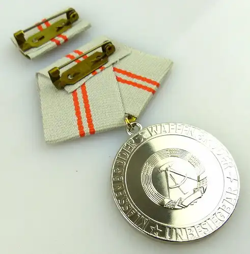 Medaille der Waffenbrüderschaft in Silber, vgl. Band I Nr. 209, Orden2392