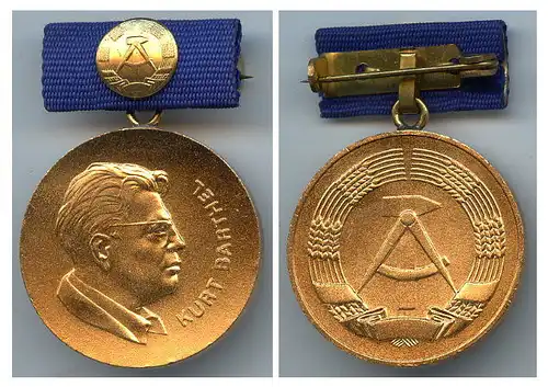 DDR Kurt Barthel Medaille