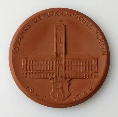 Meissen Medaille : 10 Jahre Demokratisches Berlin 1948 - 1958/ r 252