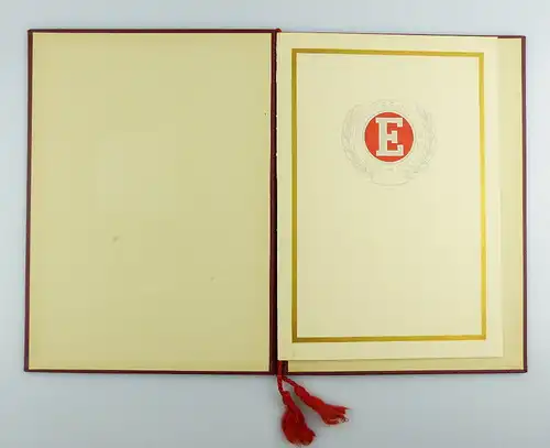 #e2979 Nachlass: Ehrenurkunde mit Ehrennadel BSG Einheit Rathenow Nr.313, 1956