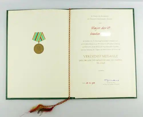 #e2978 Nachlass: DDR Urkunde für Verdienstmedaille der Organe des MdI von 1978