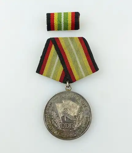 #e7487 DDR Medaille für treue Dienste NVA vgl. Band I Nr. 150 d Punze 3 1962-63