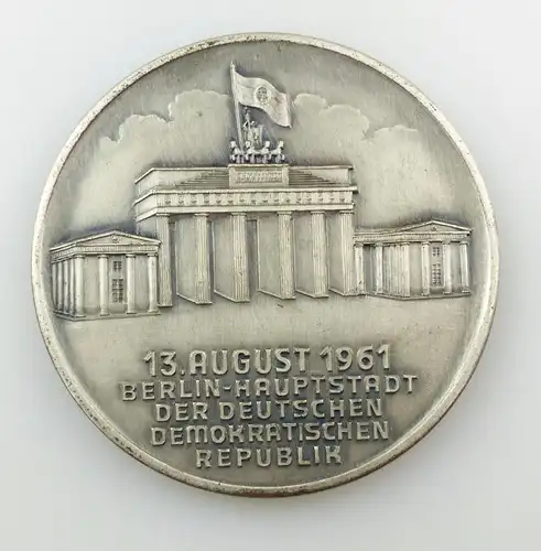 #e6921 DDR Medaille Kampfbereit zum Schutze unserer sozialistischen Heimat 1961