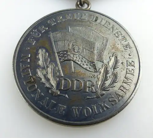 #e2834 DDR Medaille für treue Dienste in der NVA vgl. Band I Nr.150e # Punze 7 #