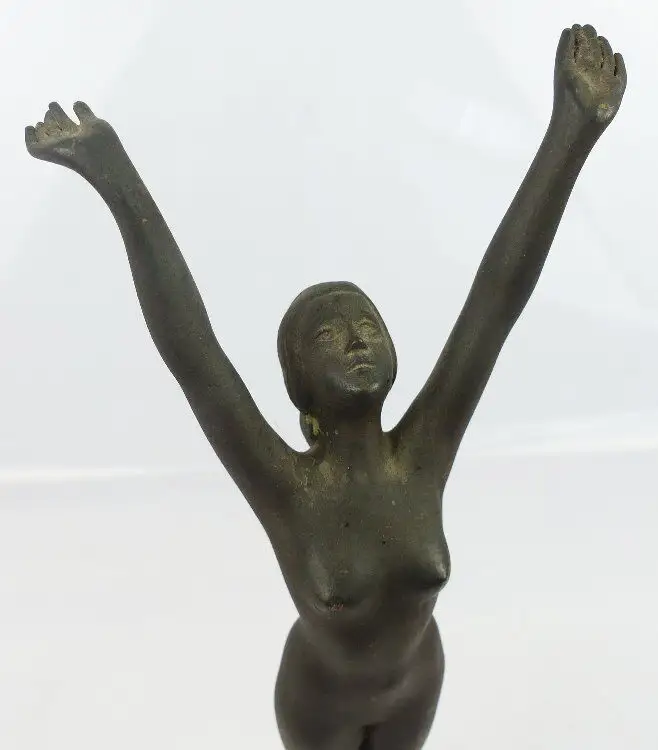 alte Jugendstil Bronze zum Andenken weiblicher Akt unsigniert (so091) 1