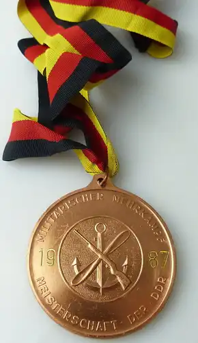 Medaille : Erbnst Schneller Wettkampf Militärischer Mehrkampf 1987 / r409