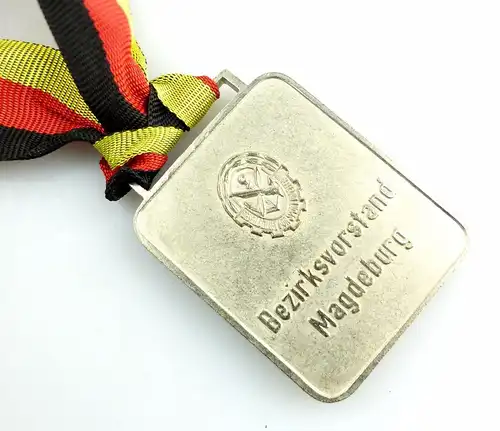 #e5541 DDR Medaille Bezirksvorstand Magdeburg GST in Silber