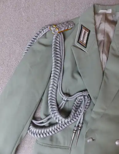 Uniform Jacke Oberstleutnant Nachrichten Einheit der NVA + 3 Orden, Achse, un147