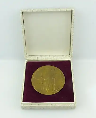 #e8465 Alte Medaille Slowakei duchu bojove druzby za obranu socialismu