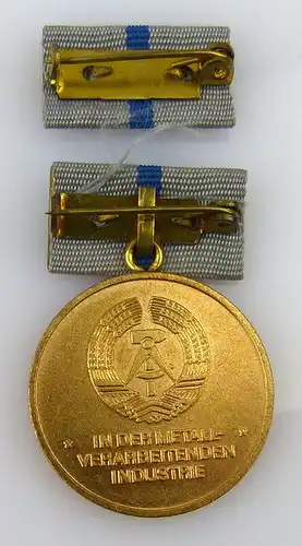 Medaille hervorragende Leistungen metallverarbeitende Industrie DDR, Orden1963